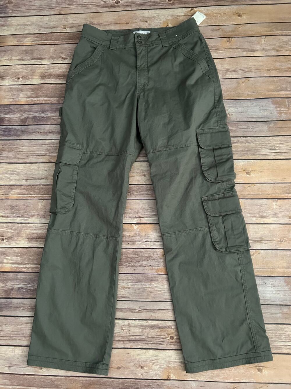NWT ABERCROMBIE & FITCH GREEEN CARGO PANTS SIZE 12 LONG